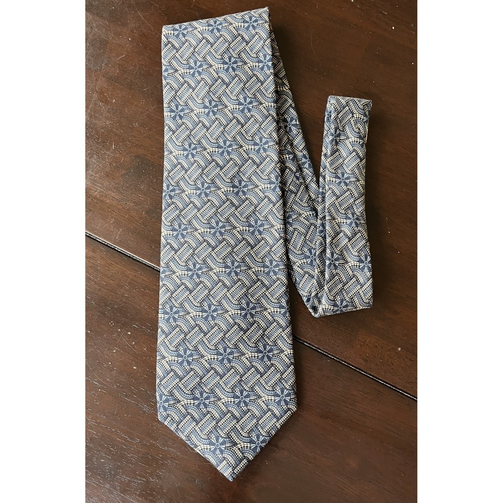 XMI SIGNATURE 100% Italian Silk Tie.  Blue Gray and Black Whimsical Print